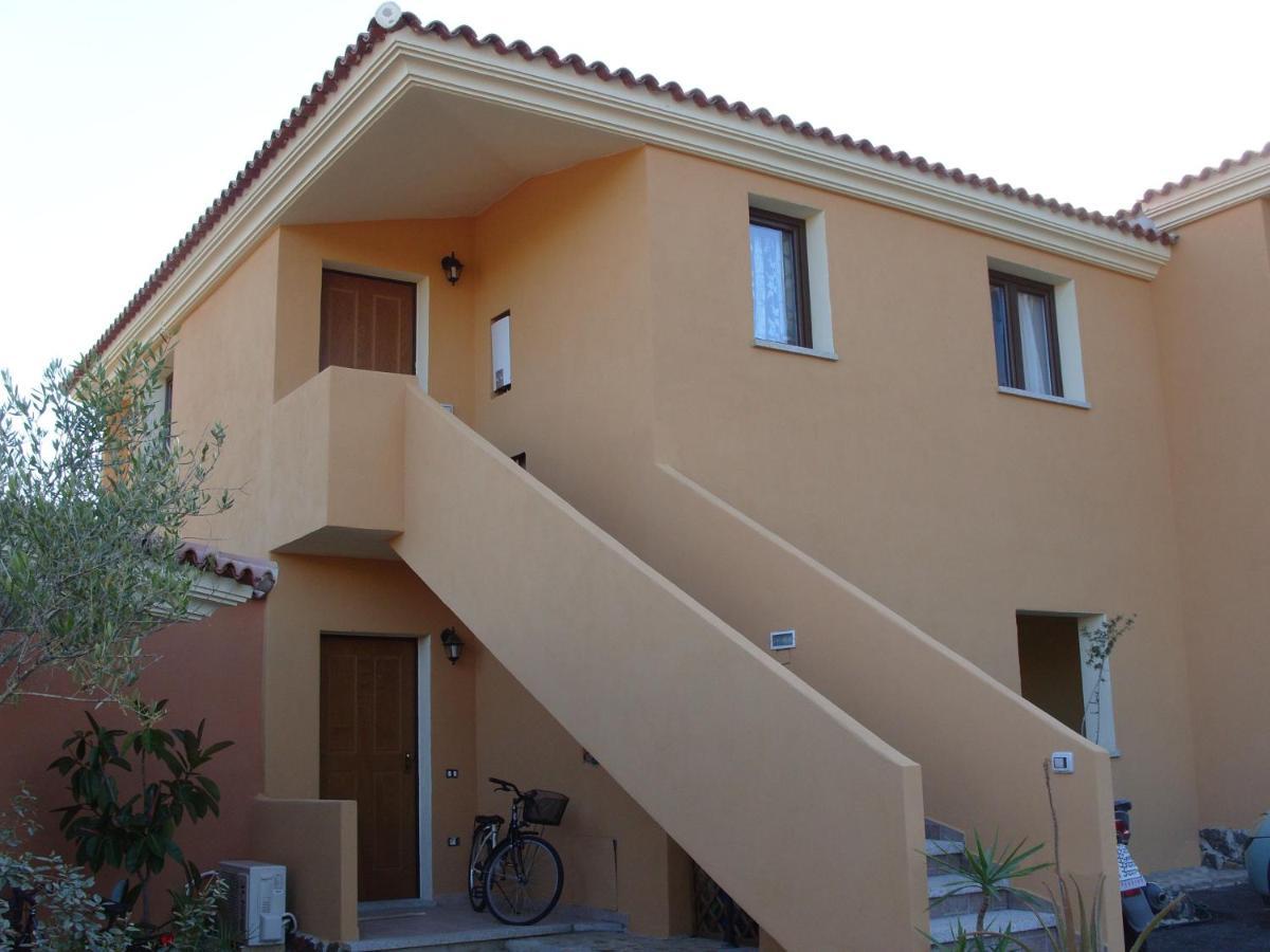 Casadelfaro Primo Piano 600Mt Dalla Spiaggia Olbia Bagian luar foto